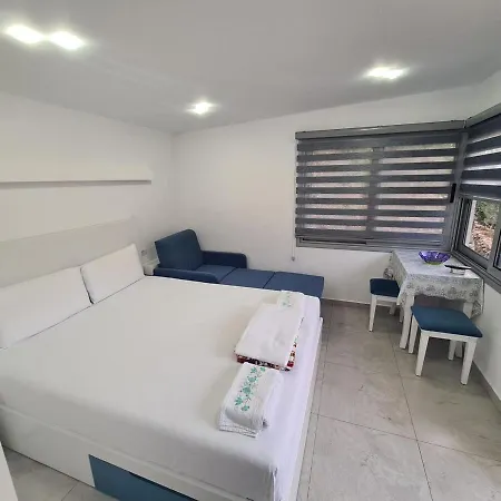 Martini Vacation * Sarandë